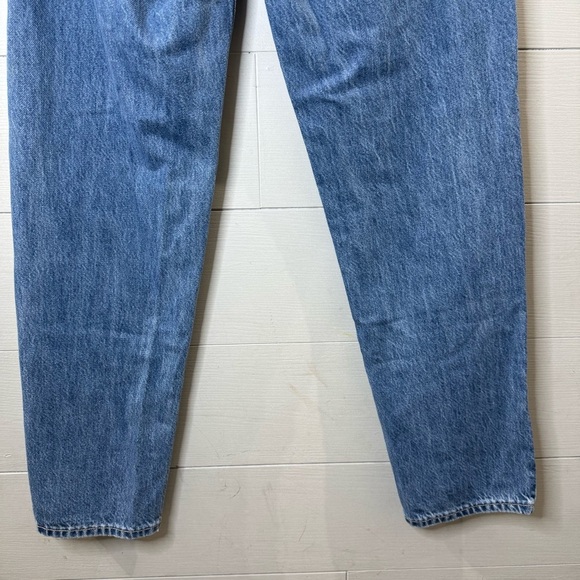 American Eagle | Women's Mom Straight Jean Size 2 - Picture 10 of 14